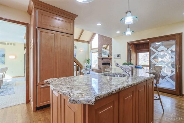 7285 Overland Park Court, West Chester, OH 45069