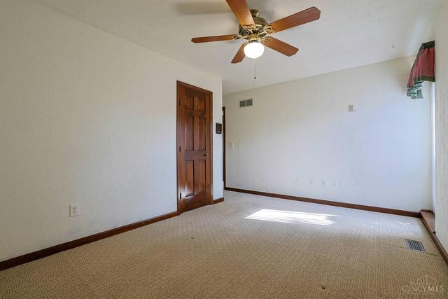 7285 Overland Park Court, West Chester, OH 45069