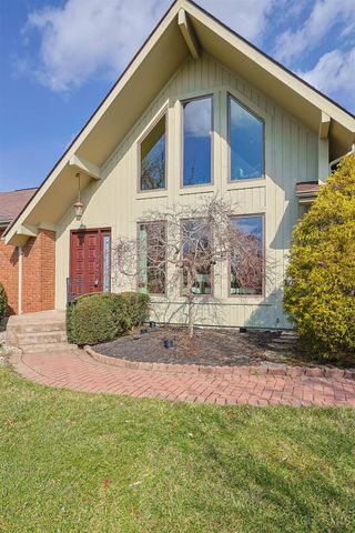 7285 Overland Park Court, West Chester, OH 45069