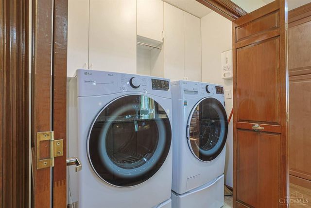 7285 Overland Park Court, West Chester, OH 45069