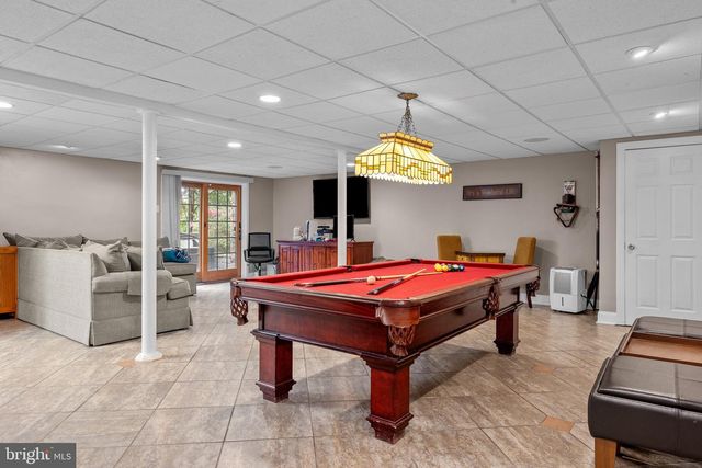 80 HIGH POINT W, Huntingdon Valley, PA 19006