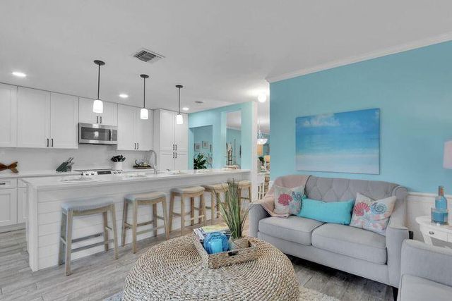 726 Ocean Dunes Circle, Jupiter, FL 33477