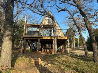 5201 Crystal Lake Drive, Guthrie, OK 73044