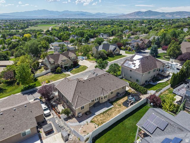 9502 N AZTEC DR, Cedar Hills, UT 84062
