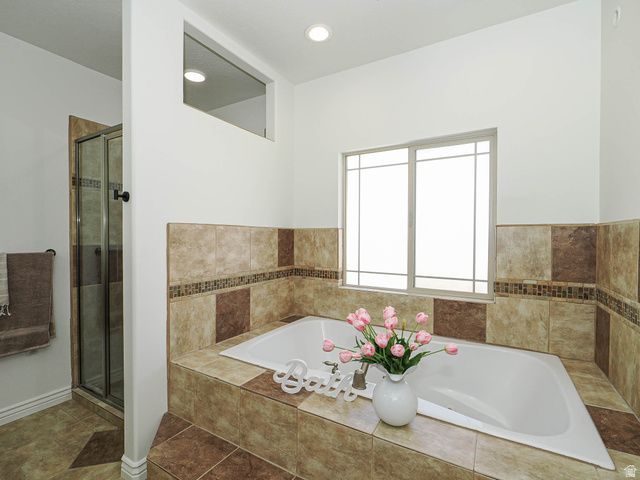 9502 N AZTEC DR, Cedar Hills, UT 84062