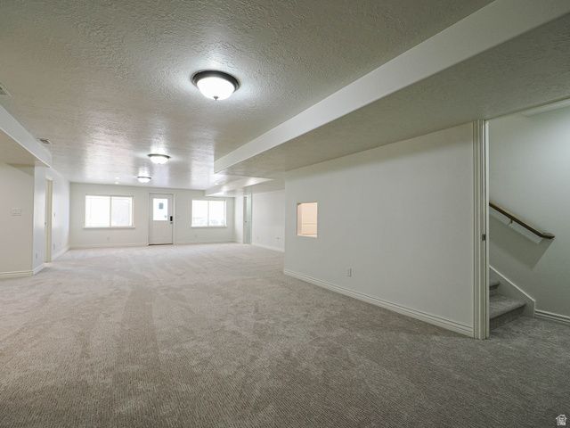 9502 N AZTEC DR, Cedar Hills, UT 84062