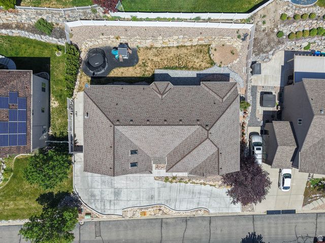 9502 N AZTEC DR, Cedar Hills, UT 84062