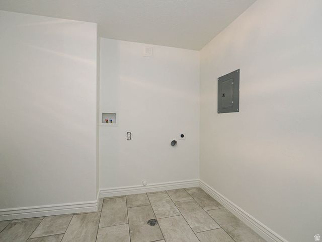 9502 N AZTEC DR, Cedar Hills, UT 84062