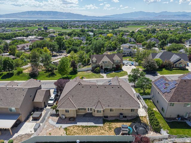 9502 N AZTEC DR, Cedar Hills, UT 84062