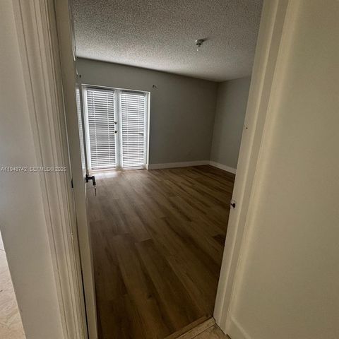 9752 SW 145th Pl 9752, Miami, FL 33186