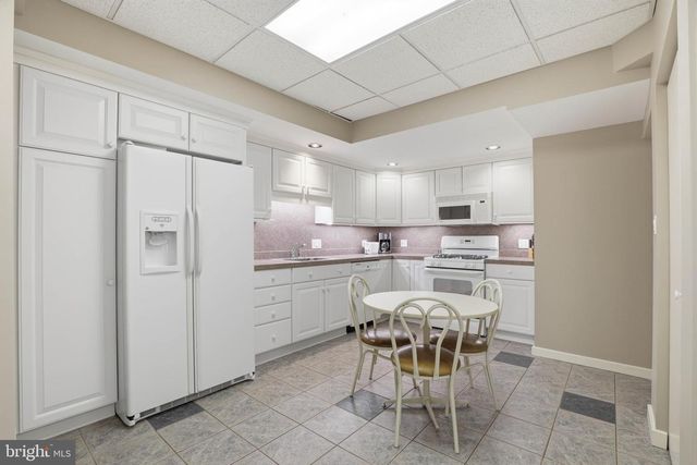 1403 DOUGLAS FIR DR, Lebanon, PA 17042