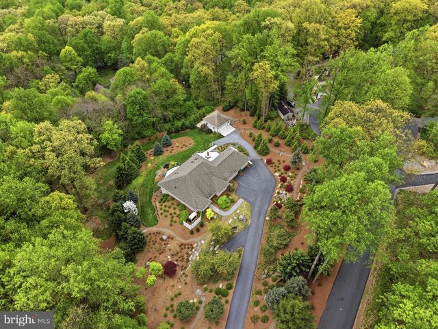 1403 DOUGLAS FIR DR, Lebanon, PA 17042