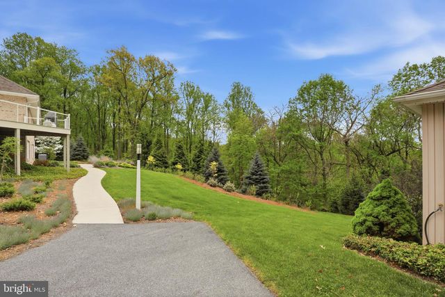 1403 DOUGLAS FIR DR, Lebanon, PA 17042