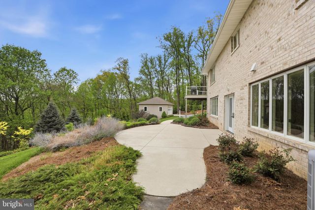 1403 DOUGLAS FIR DR, Lebanon, PA 17042