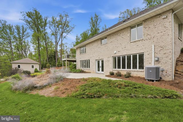 1403 DOUGLAS FIR DR, Lebanon, PA 17042