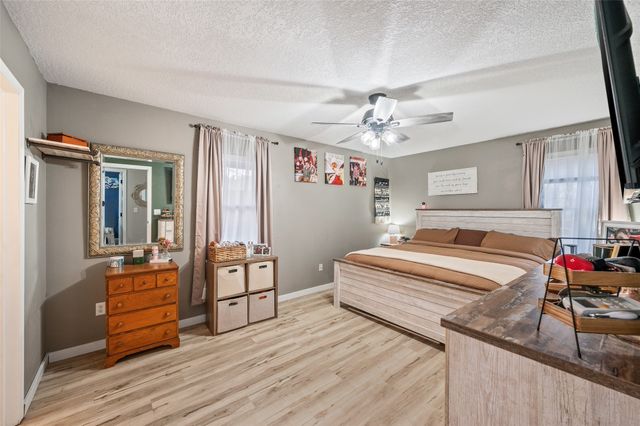 100 Linden Boulevard, Pleasant Hill, IA 50327