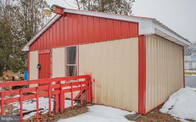 117 N CHESTNUT STREET, Mill Hall, PA 17751