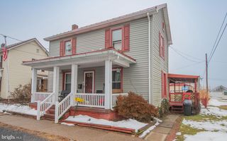 117 N CHESTNUT STREET, Mill Hall, PA 17751