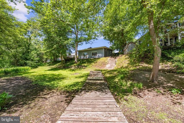 1262 ROCK HILL RD, Pasadena, MD 21122