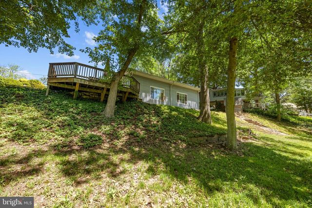 1262 ROCK HILL RD, Pasadena, MD 21122