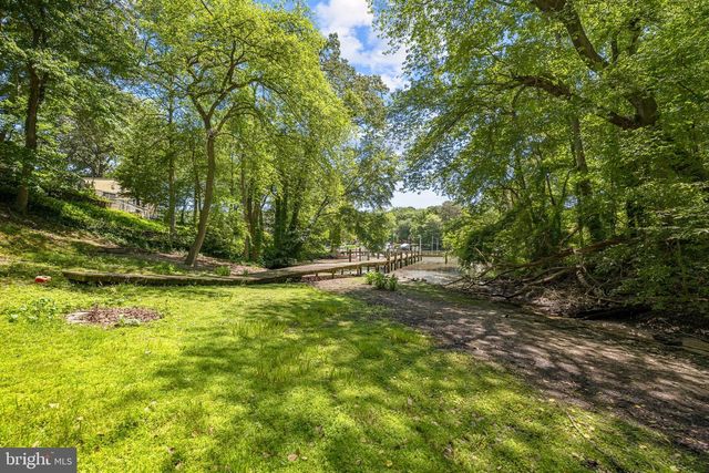 1262 ROCK HILL RD, Pasadena, MD 21122