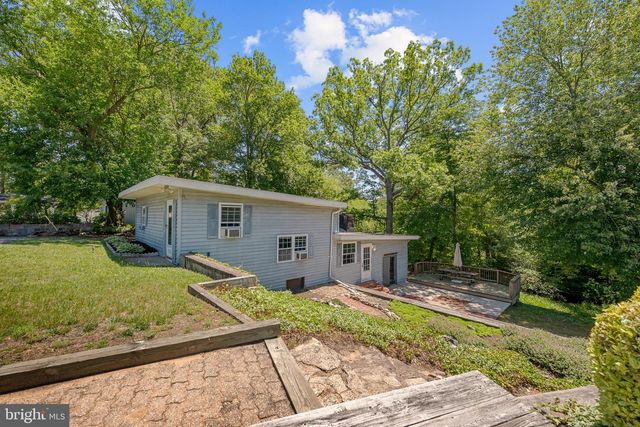 1262 ROCK HILL RD, Pasadena, MD 21122