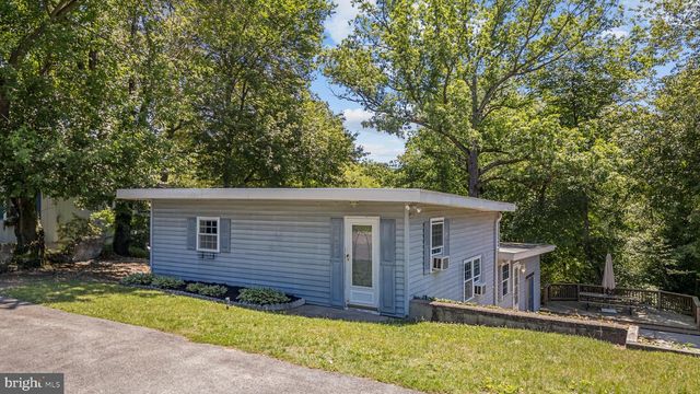 1262 ROCK HILL RD, Pasadena, MD 21122