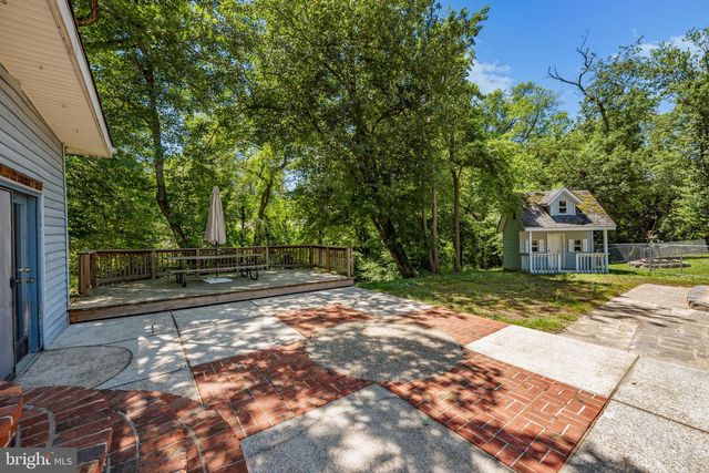 1262 ROCK HILL RD, Pasadena, MD 21122