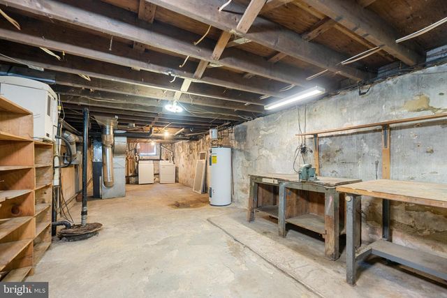 1262 ROCK HILL RD, Pasadena, MD 21122