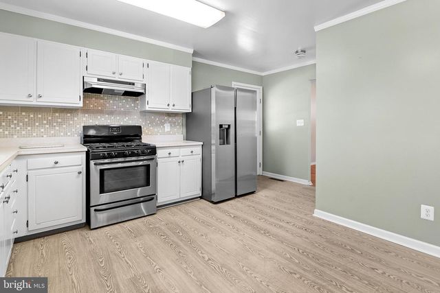 13 MORAY CT, Baltimore, MD 21236