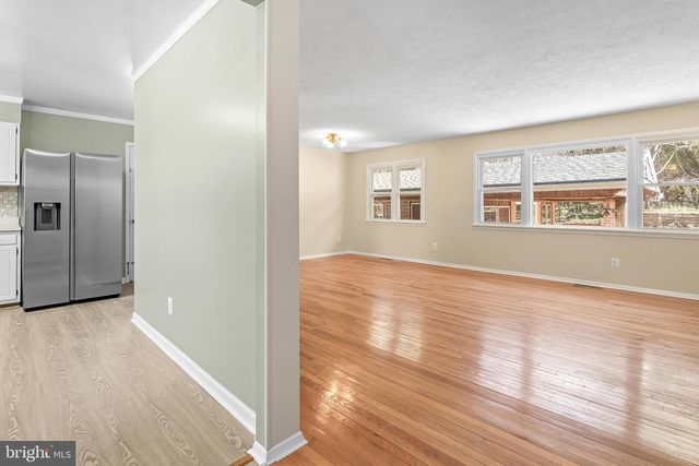 13 MORAY CT, Baltimore, MD 21236