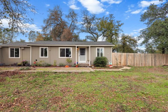 7696 Happy Valley Road, Anderson, CA 96007