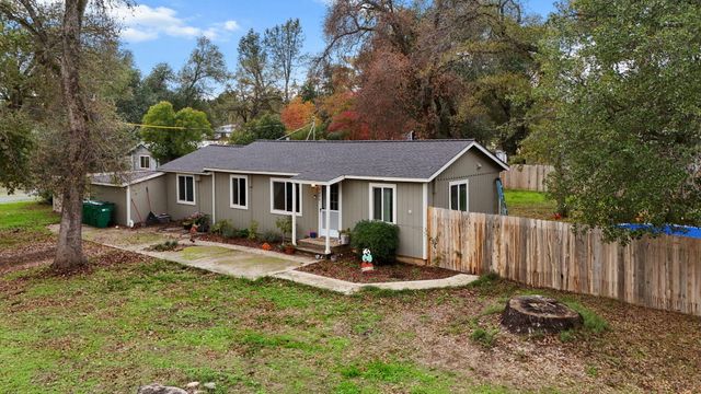 7696 Happy Valley Road, Anderson, CA 96007