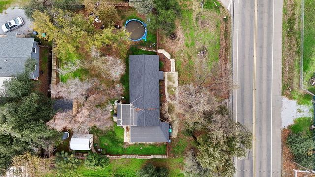 7696 Happy Valley Road, Anderson, CA 96007