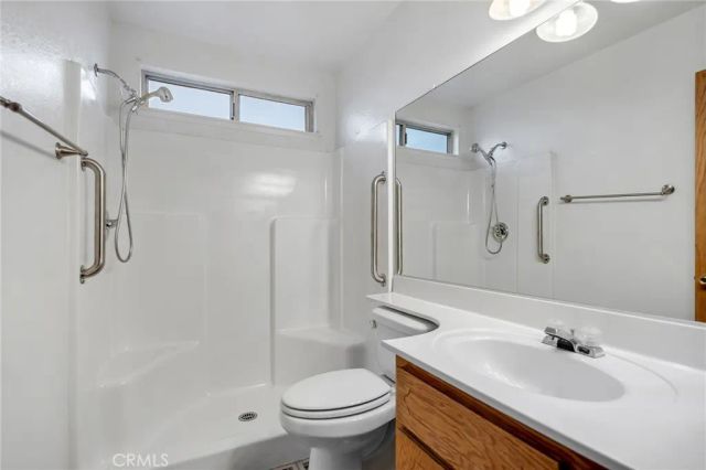 10966 Neola Road, Apple Valley, CA 92308