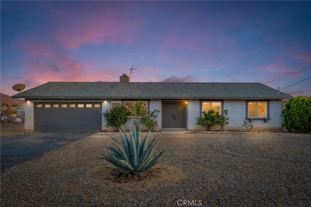 10966 Neola Road, Apple Valley, CA 92308
