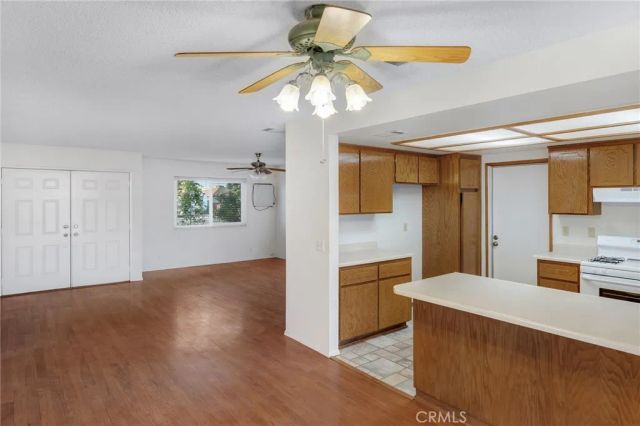 10966 Neola Road, Apple Valley, CA 92308
