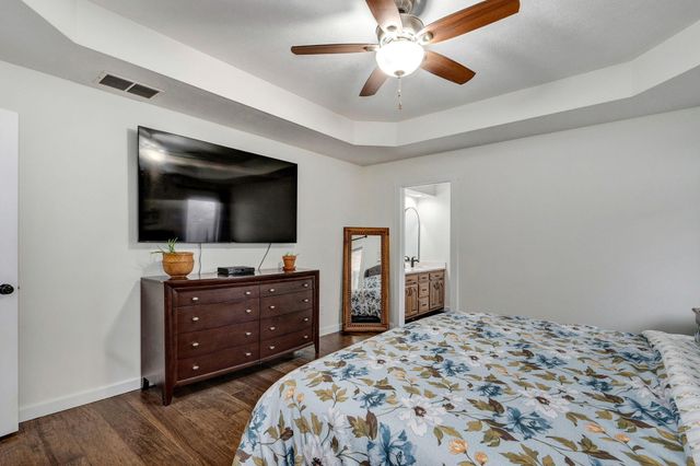 3455 W Beechwood Street, Springfield, MO 65807