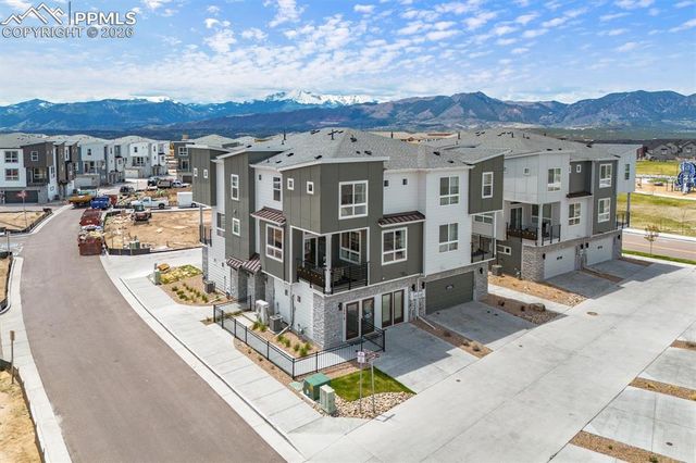 2236 Peridot Loop Heights, Colorado Springs, CO 80908