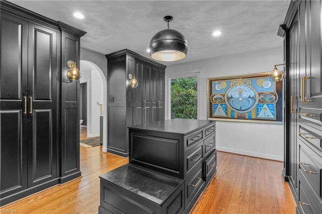 1706 South Woodside LN, Virginia Beach, VA 23454