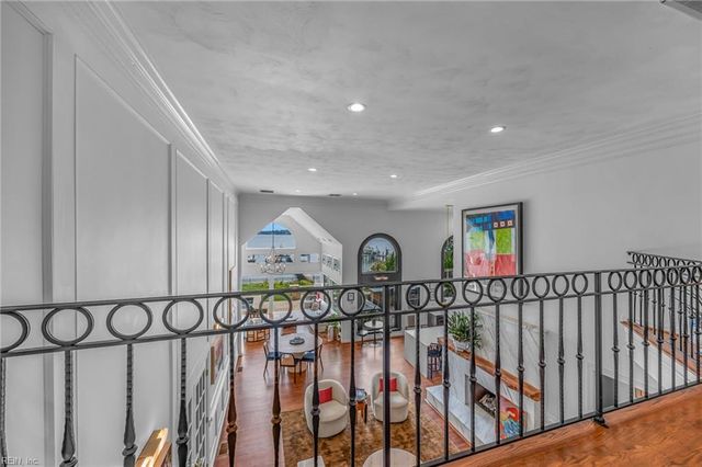 1706 South Woodside LN, Virginia Beach, VA 23454