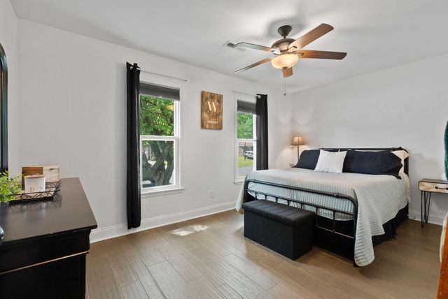 119 Red Cedar Drive, Goose Creek, SC 29445