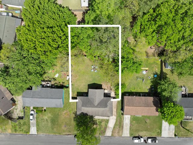 119 Red Cedar Drive, Goose Creek, SC 29445