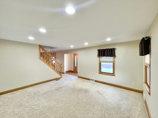 411 Vernon Avenue, Morgan, MN 56266