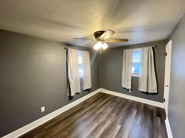 411 Vernon Avenue, Morgan, MN 56266