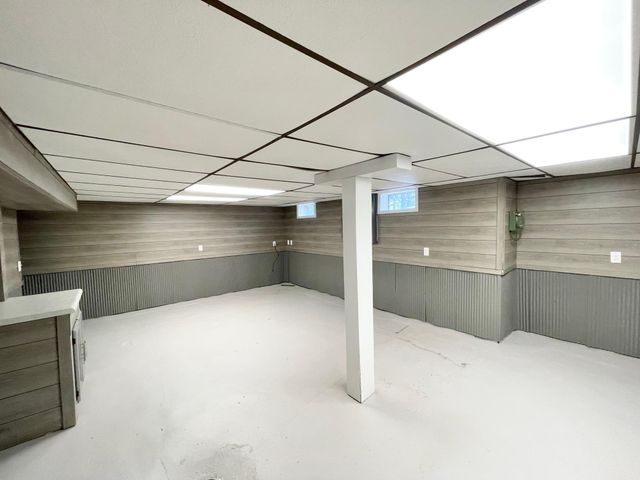 411 Vernon Avenue, Morgan, MN 56266