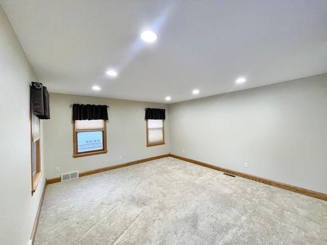 411 Vernon Avenue, Morgan, MN 56266