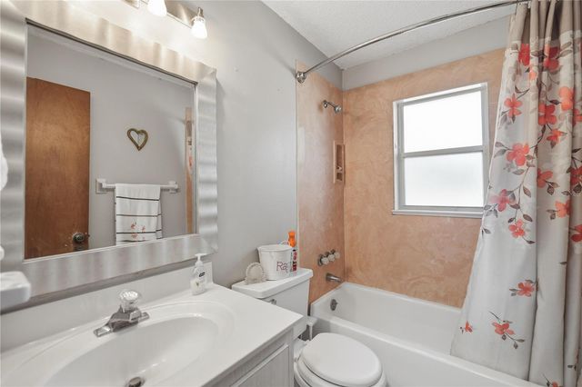 2125 NE 54TH STREET, Ocala, FL 34479