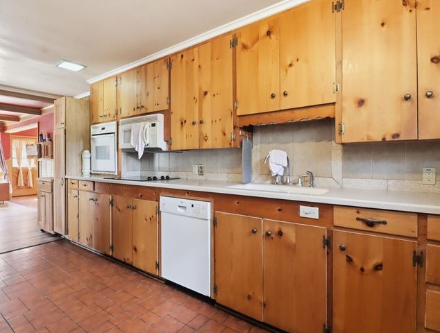 2815 ACADIA, Marshall, TX 75672