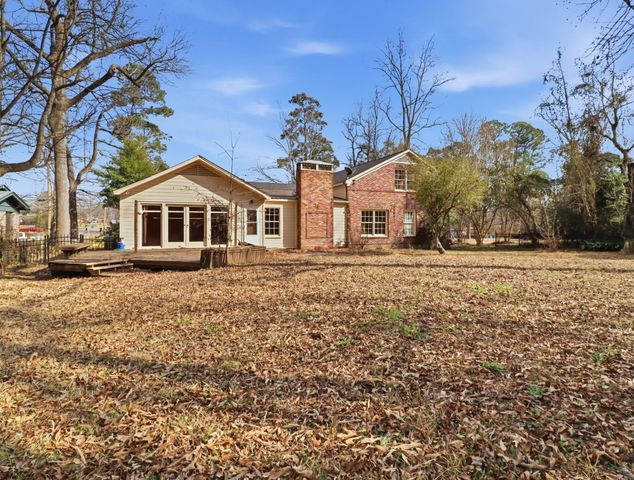 2815 ACADIA, Marshall, TX 75672